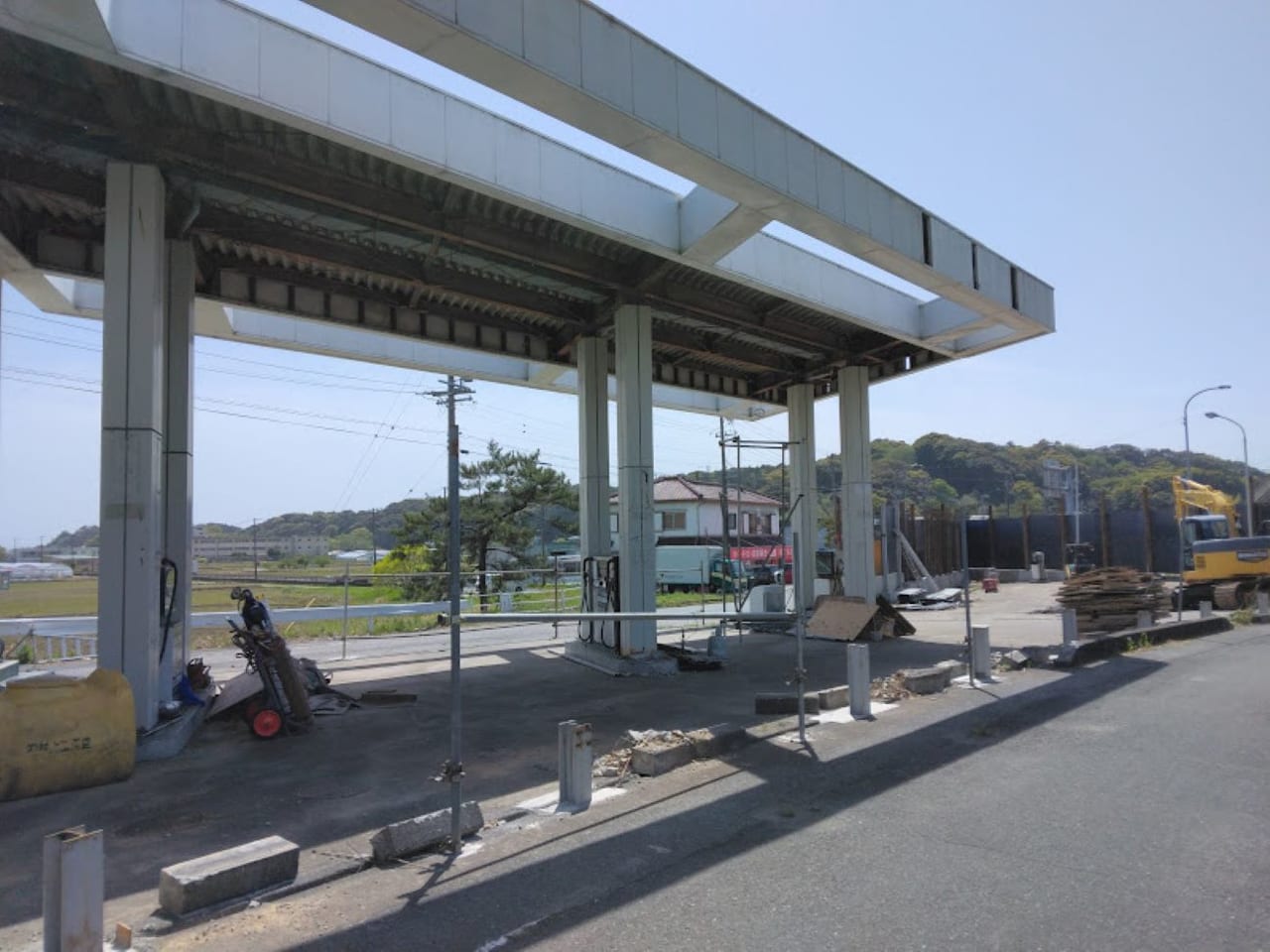 磐田市桶ヶ谷沼SSガソリンスタンド解体工事