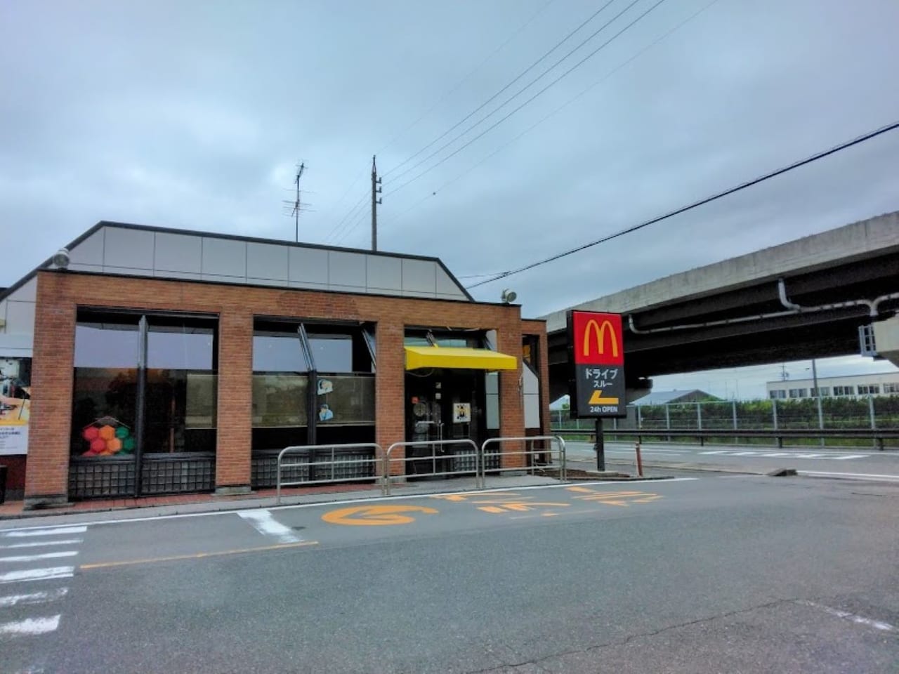 マクドナルド袋井インター店