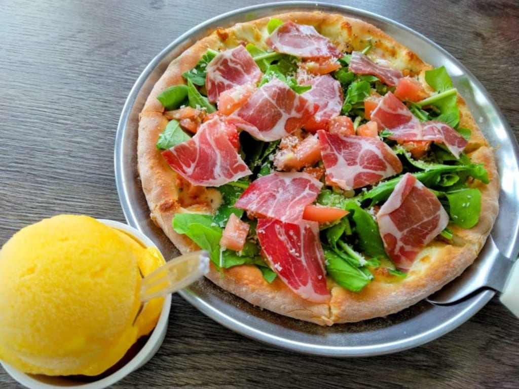 BellaMassa袋井市ピザアイスクリーム
