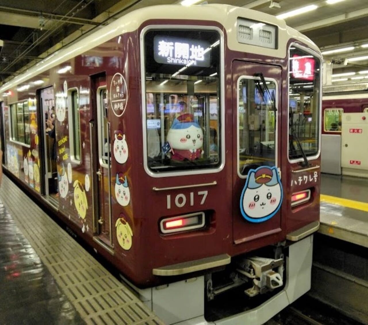 ちいかわ阪急電車