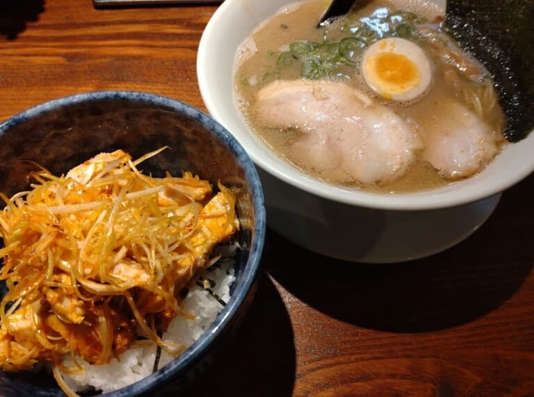 菊川市加茂ラーメン 老虎