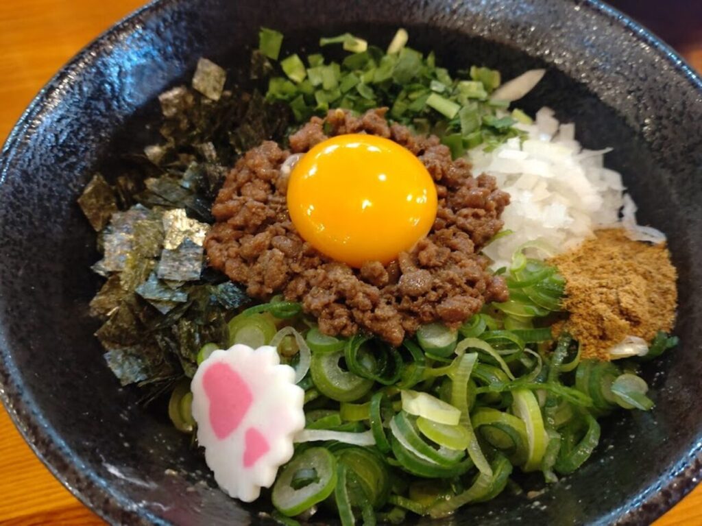 豚骨ラーメンとまぜそば 池めん 掛川店