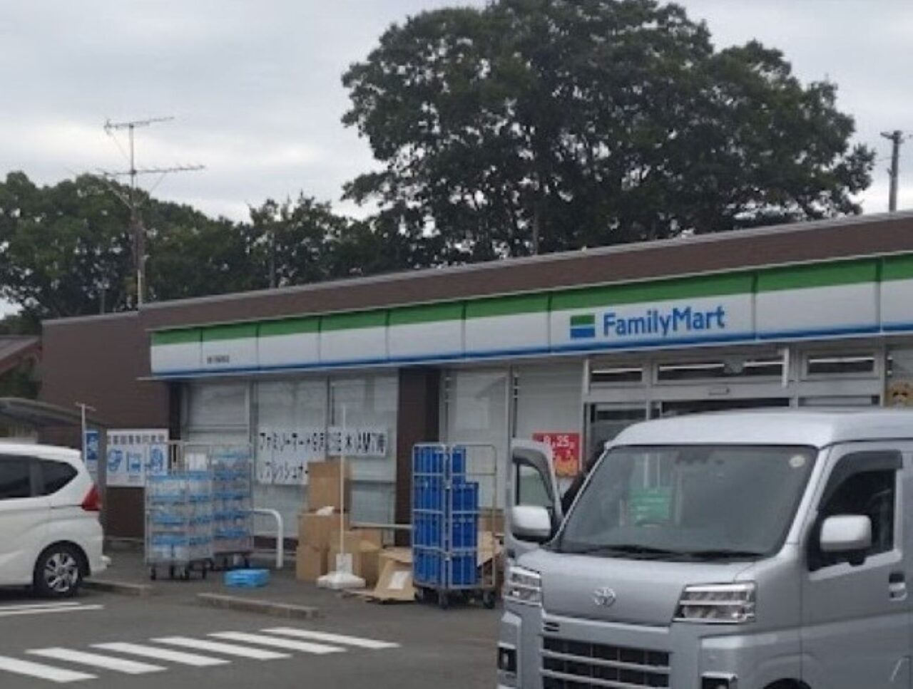 ファミリーマート 掛川鳥居店改装