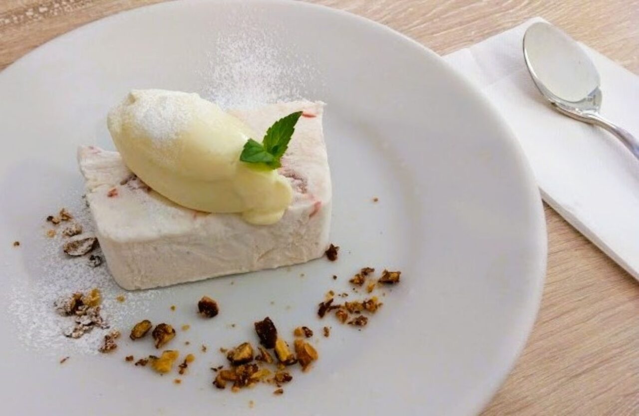 JR浜松駅北口ザザシティ中央館新イタリアレストラCREMA ITALIANO （クレマ・イタリアーノ）